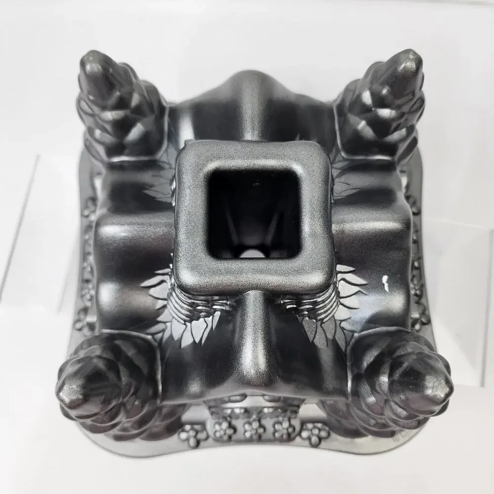 Nordic Ware Fairy Tale Cottage Bundt Cake Pan Heavy Cast Aluminum 10 Cup USA